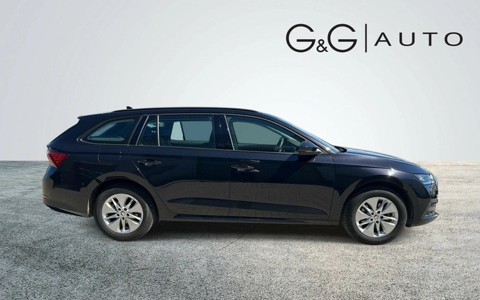 Skoda Octavia cena 109900 przebieg: 75411, rok produkcji 2021 z Dęblin małe 436